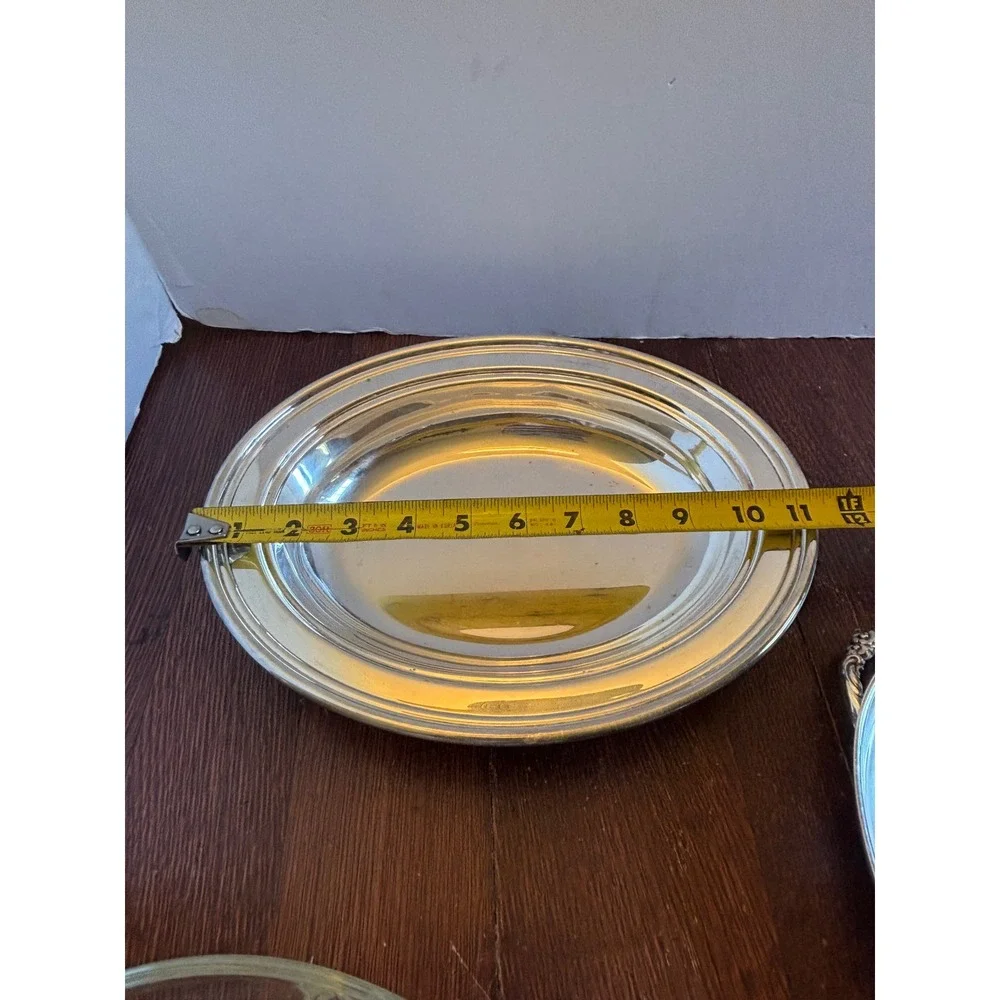 English Silver Silver Plated Oval Vegetable Server with Divided Glass‎ Insert